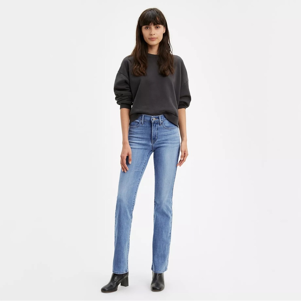 Levi’s 315 Shaping Bootcut
